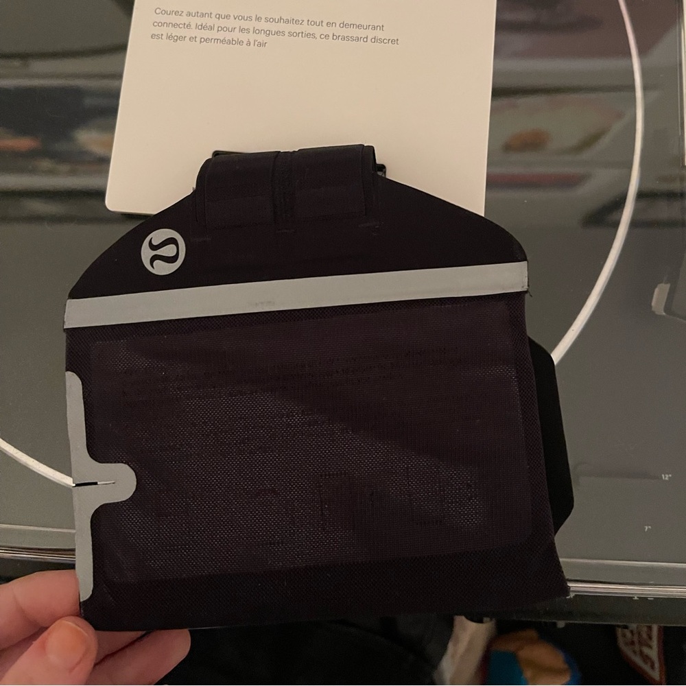 Lululemon Fast and Free arm band / small-medium